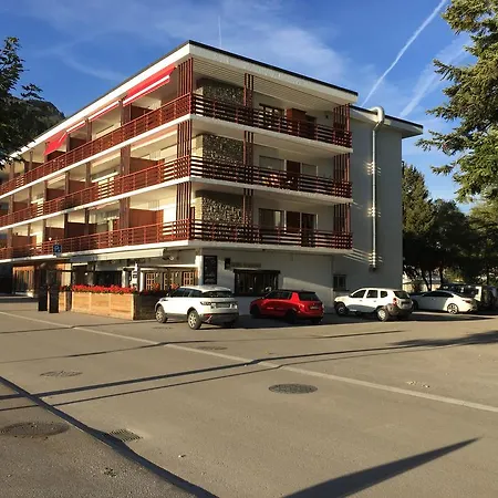 Plein Centre, A Pied, Vue, Calme Appartement *